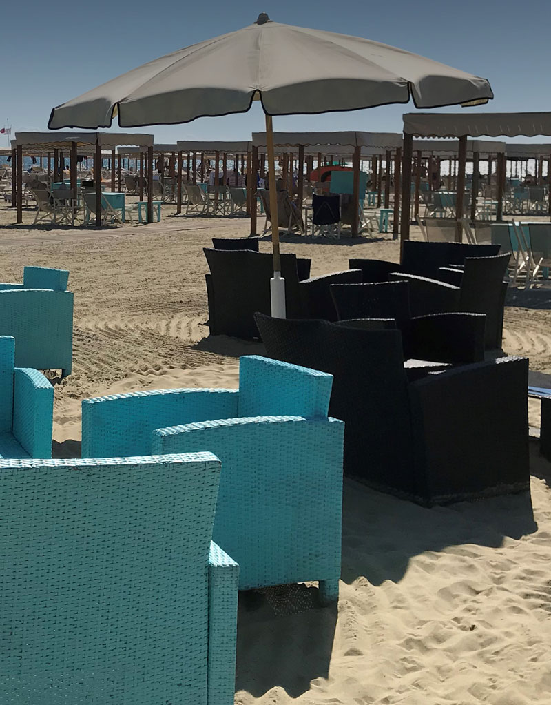 Bagno florida beach spiaggia viareggio lettini sdraio poltrone